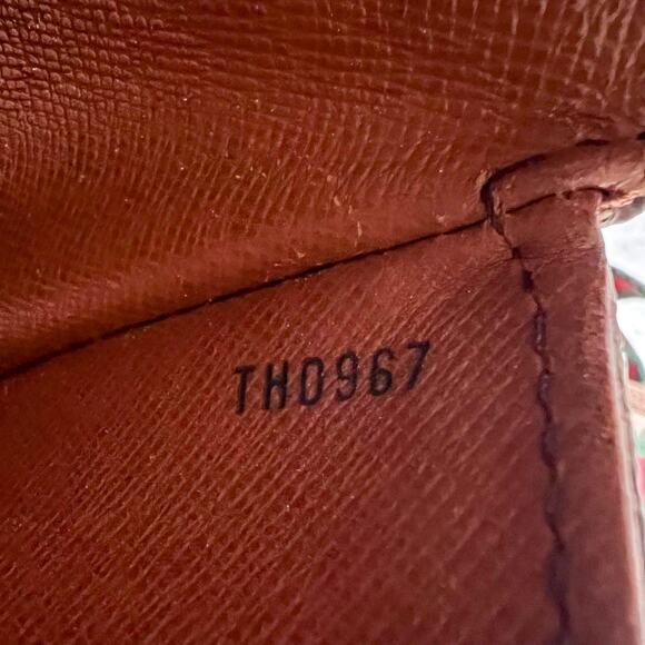 Louis Vuitton Saint Cloud GM Monogram Crossbody / Shoulder Bag TH0967 - Picture 11 of 12